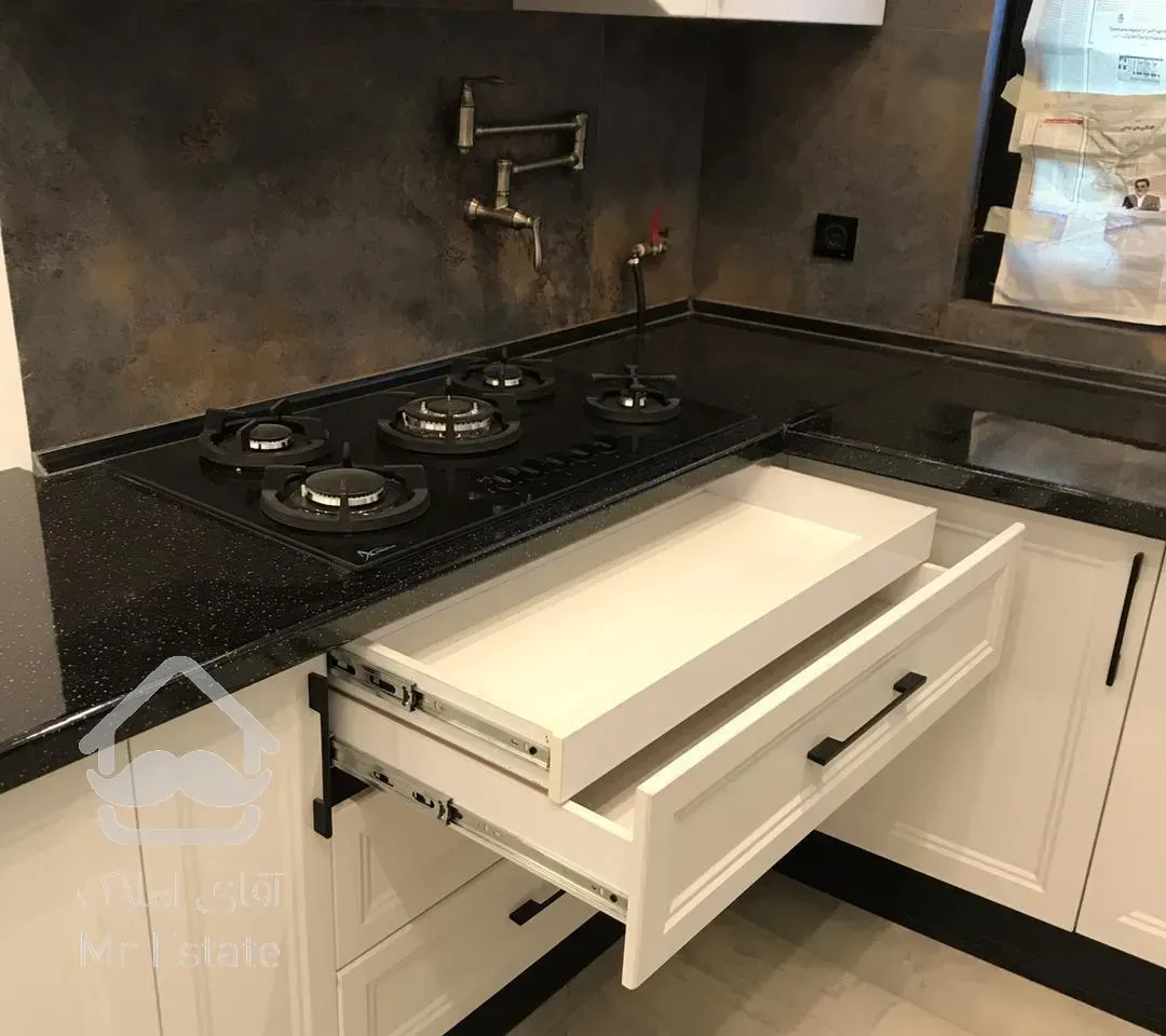 ۱۰۰ متر نوساز  شریعتی مترو قلهک