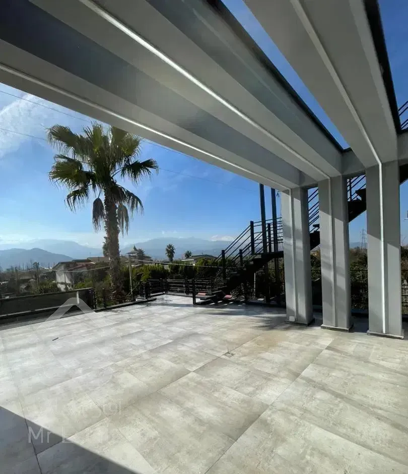 ویلا با دسترسی سریع به جاده ساحلی