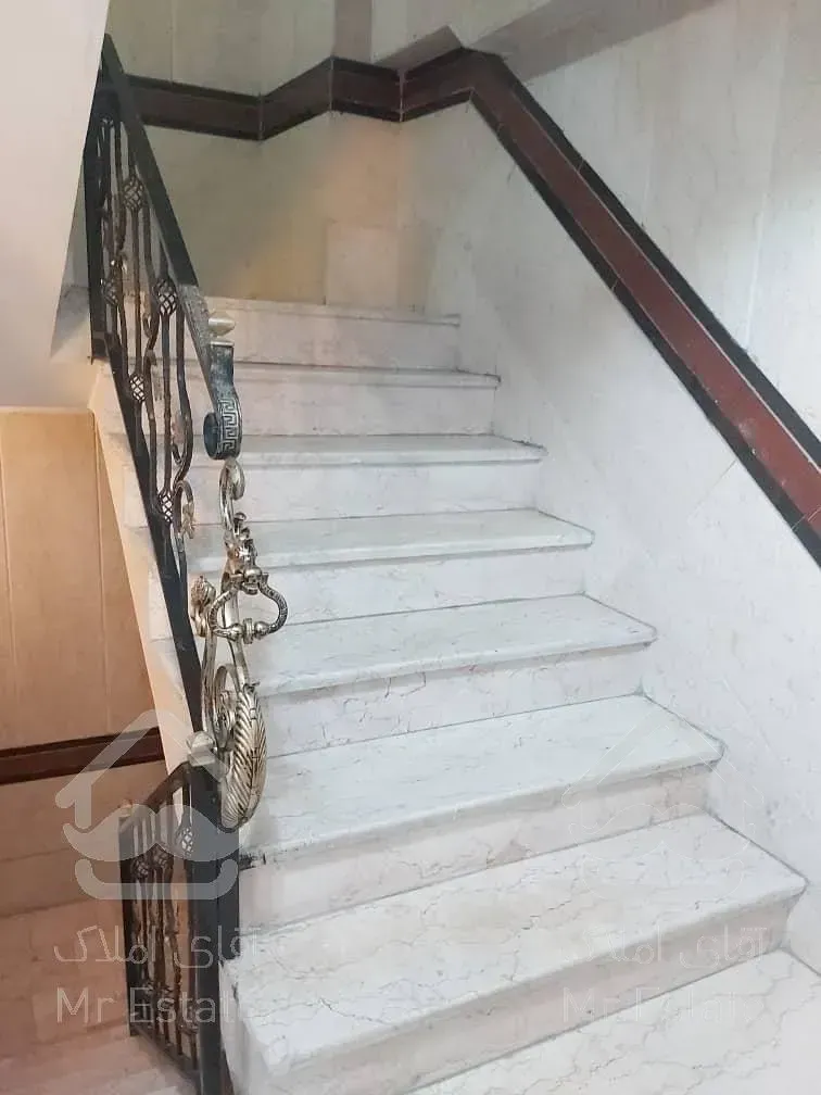 ۱۲۴متر ۳خواب /نور و نقشه بینظیر/پونک/سردار جنگل