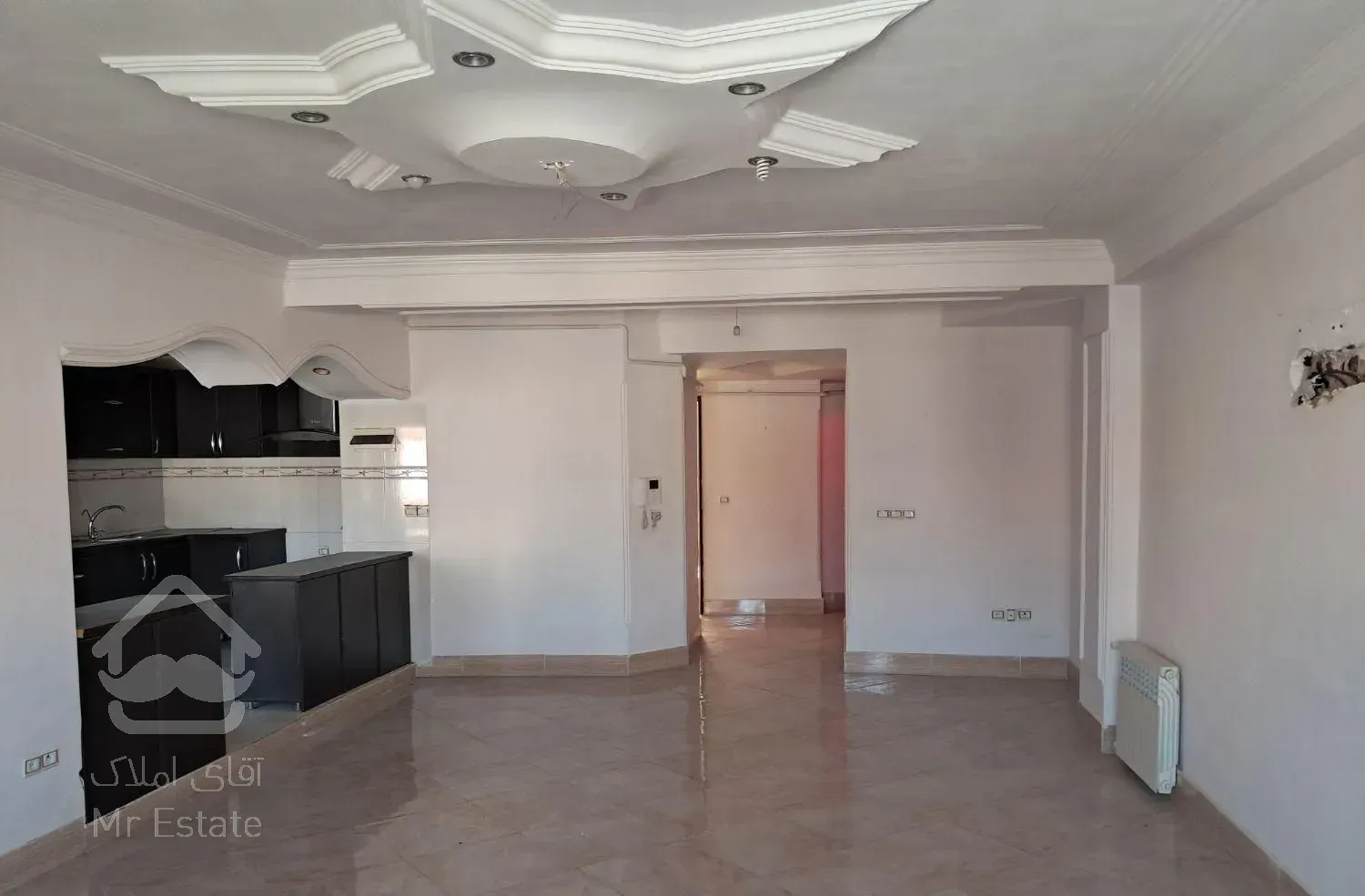 آپارتمان ۱۰۵ متری. سلمان فارسی. کوی ولایت فقیه.