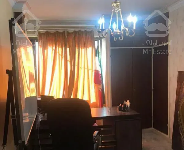 ۱۸۵متر۳خ با۷۵مترحیاط اختصاصی و۱۰مترپاسیو