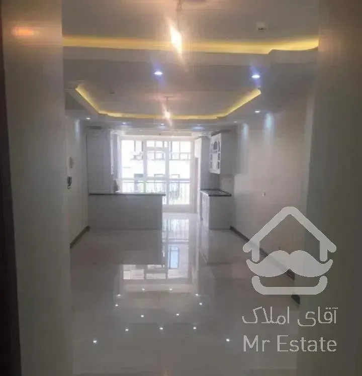 آپارتمان ۱۰۰متر دو خوابه نوساز در نیروهوایی