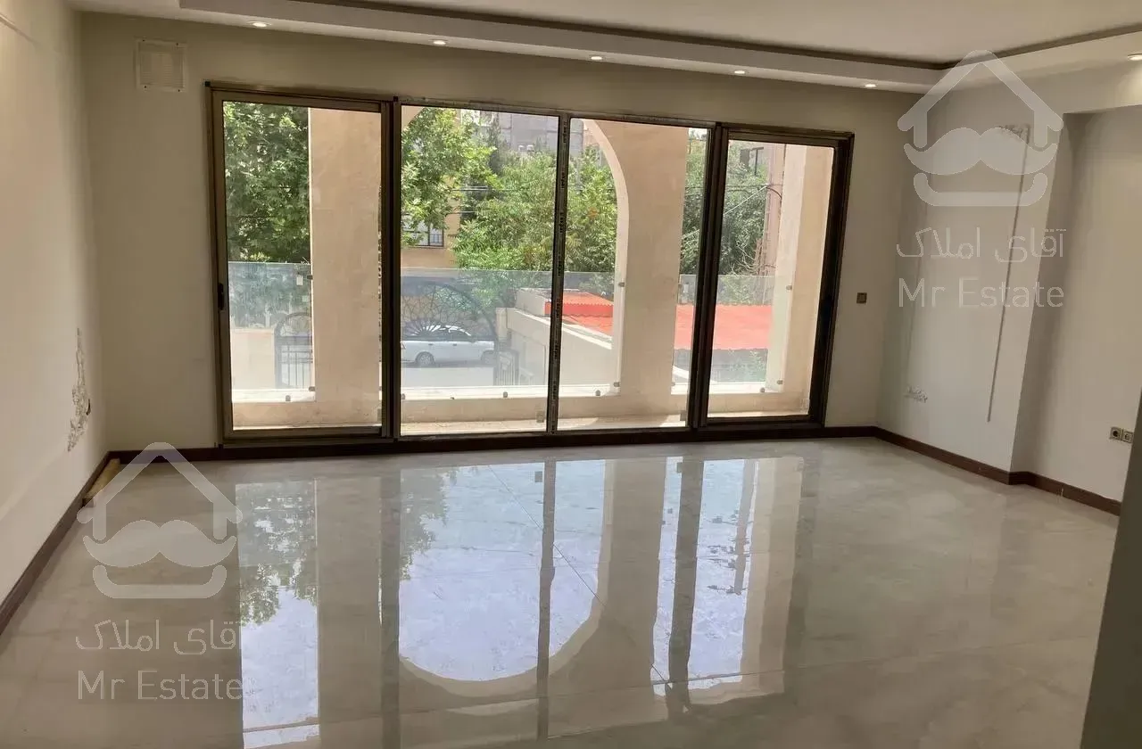 رهن و اجاره ویلایی ۲۵۰ متری هنرستان (بسیار تمیز)