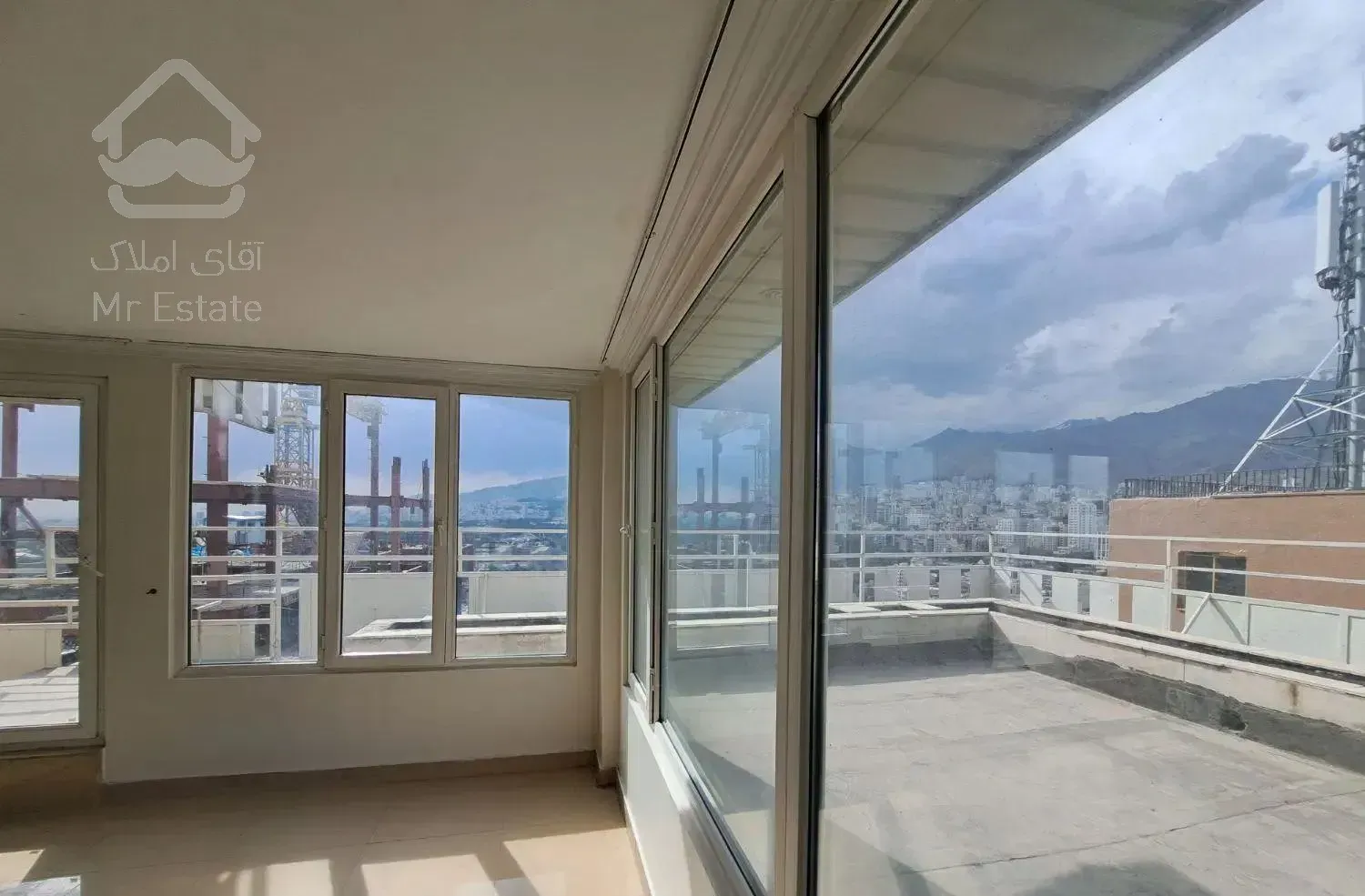 جردن //۱۶۹متر //فقط برج نشینها