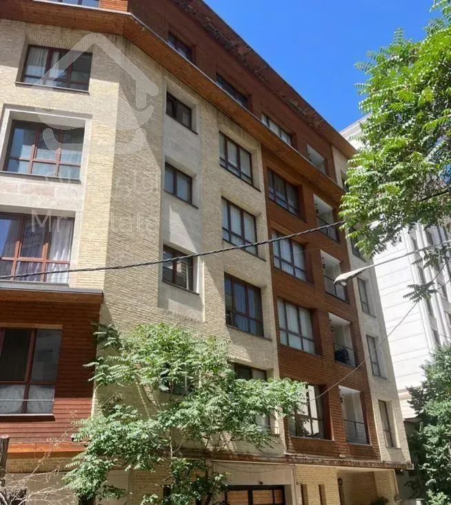 فروش ۹۰ متر شمال کاخ صبوری