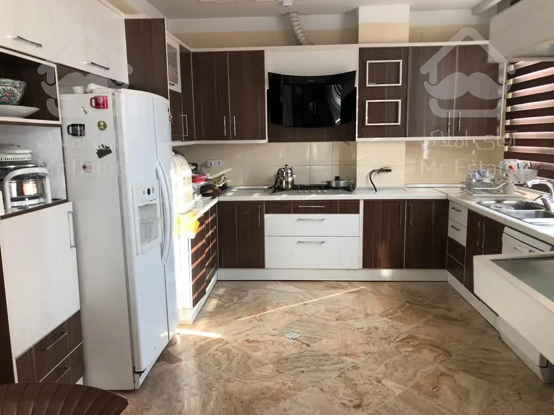 فروش ۱۷۰ متر شخصی ساز کوهک / ۳خواب