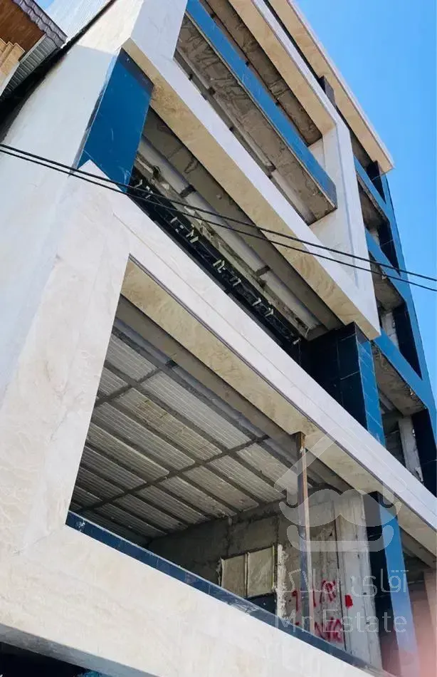 آپارتمان ۱۴۰ متری تک واحدی ۳ خواب