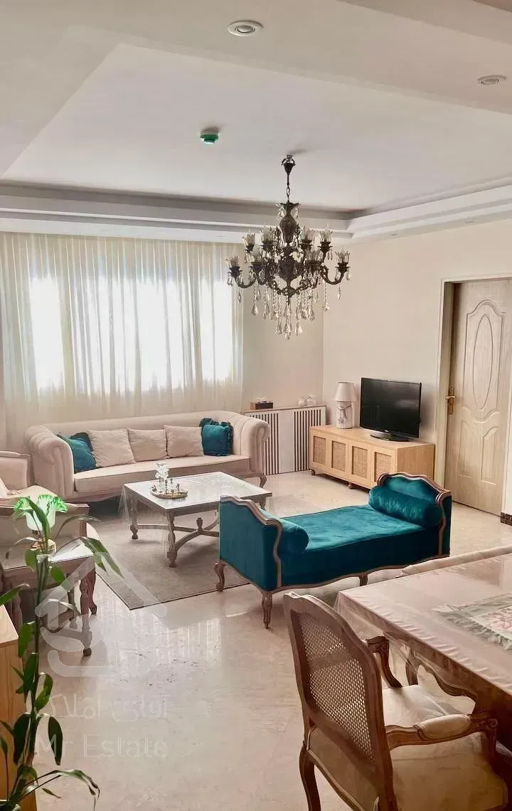 آپارتمان۸۰متری/دونبش/غرق در نور/۳سال/بی نقص