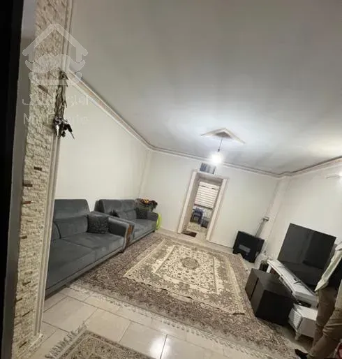 ۴۹ متر / اسانسور / بدون خرج