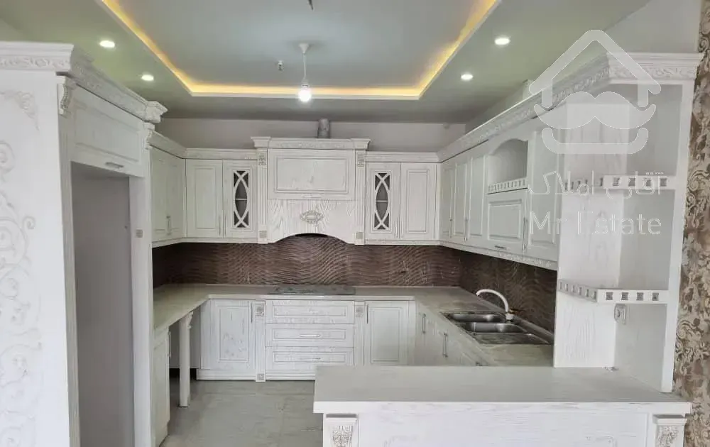 بلوار حسابی/۱۳۰متر/۳نبش/صفر/برند مطرح منطقه