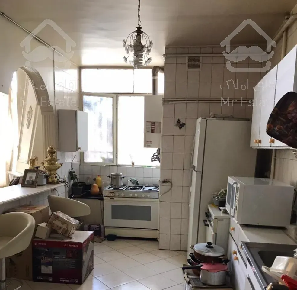 آپارتمان 124متر. دارای 72 متر قدرالسهم