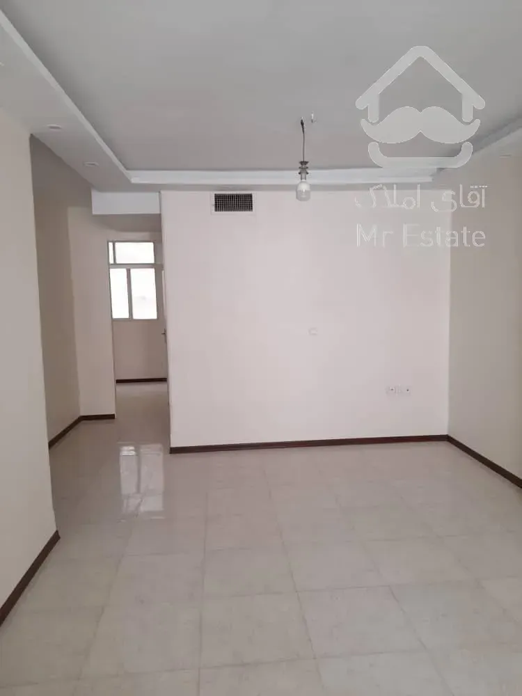 ۵۲متری بالای دامپزشکی قصرالدشت فقط پارکینگ نداره