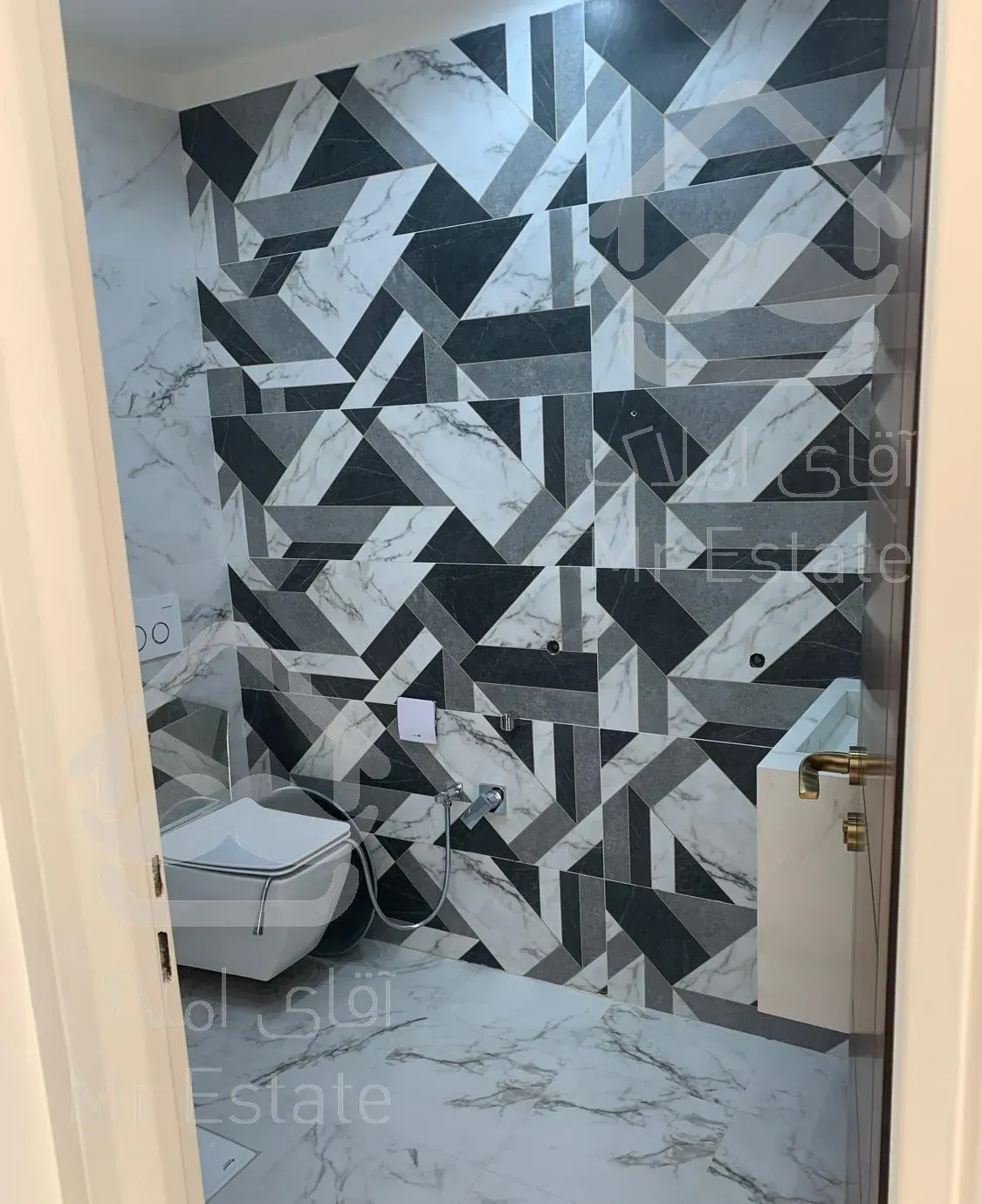 اپارتمان ۱۲۲متری اجاره