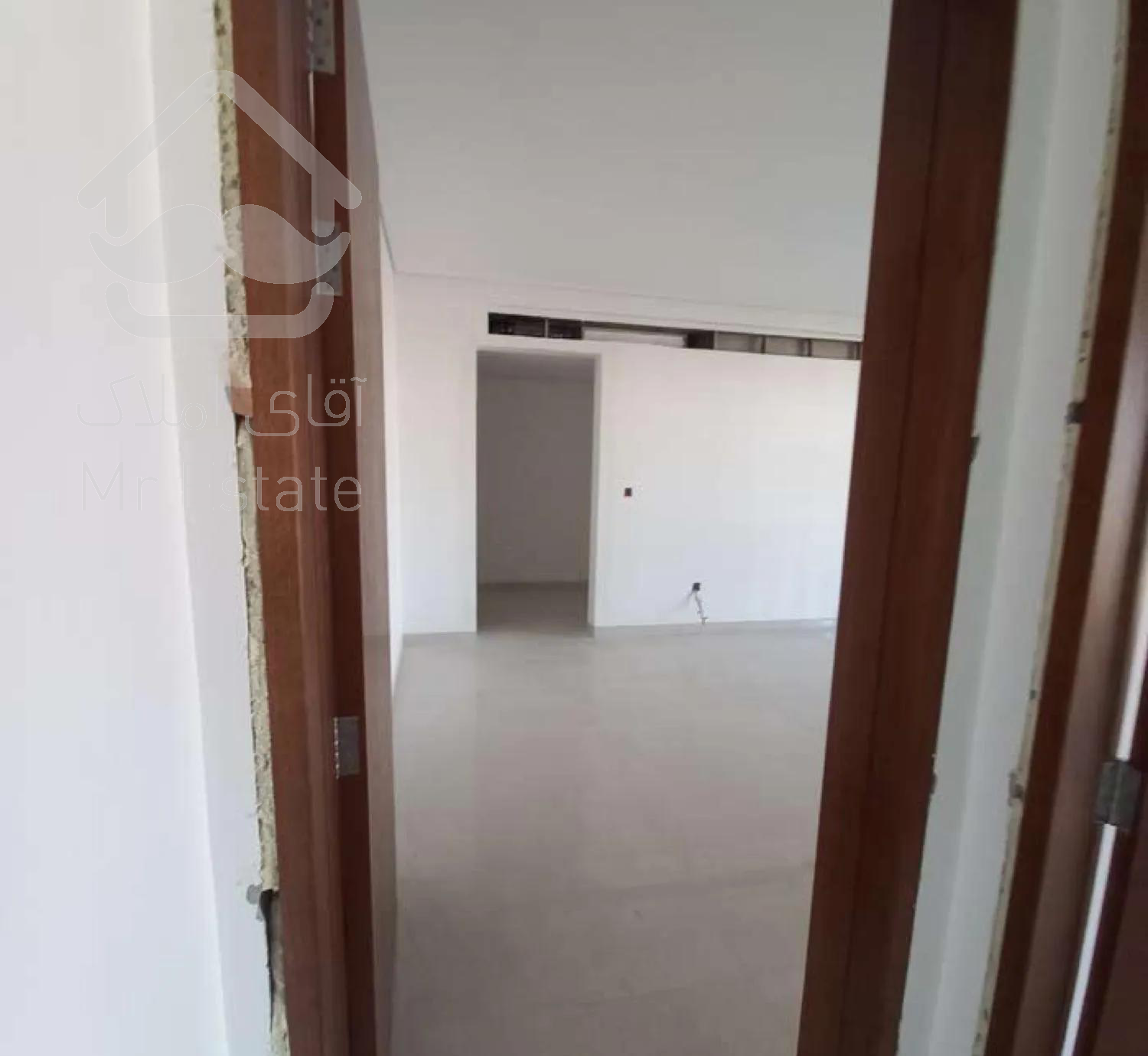 برج ایران دو دریاچه چیتگر تعاونی سپاشهر ۶۳ متر