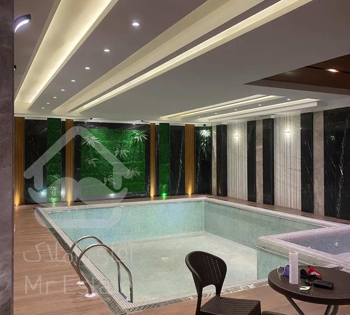 ٢٧٠متر  مروارید