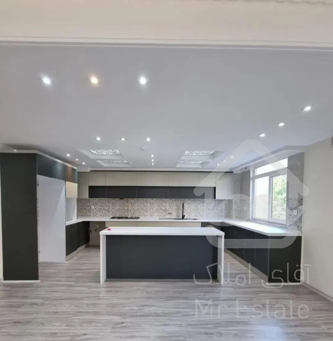 ۱۲۵متر/۳خواب/کلید نخورده/تکواحدی