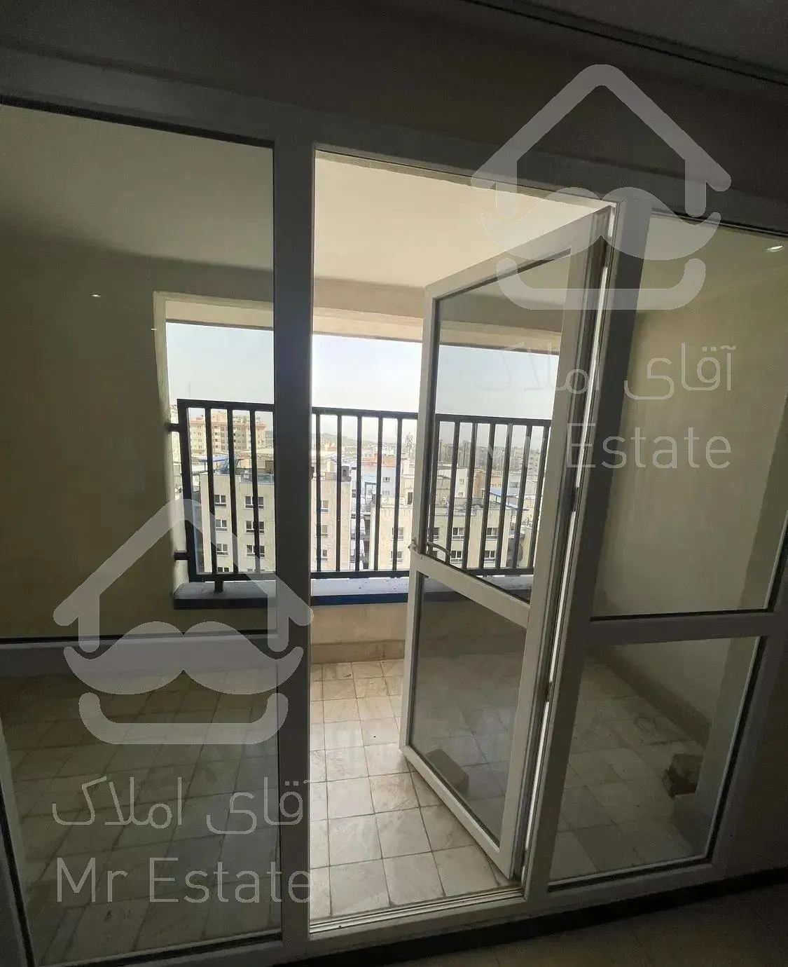 ۱۱۵ متر ۳ خواب/ خوش نقشه/ برج‌های همت یاس