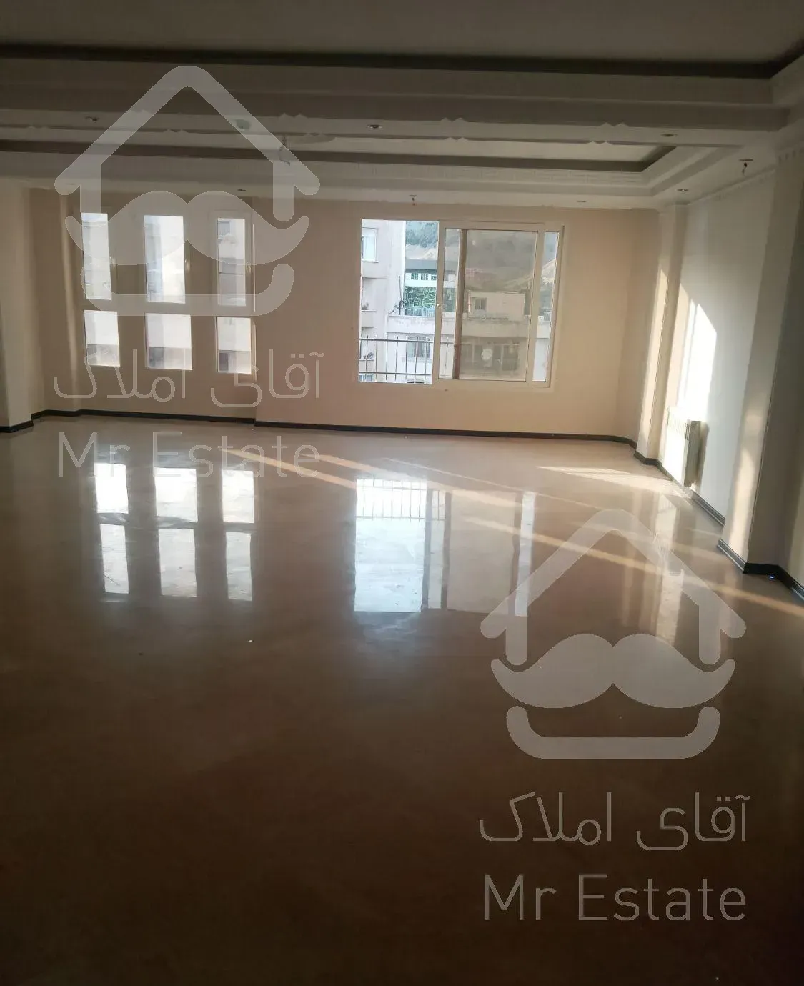 آپارتمان  ۲۱۰متر ۳خوابه سعادت آباد