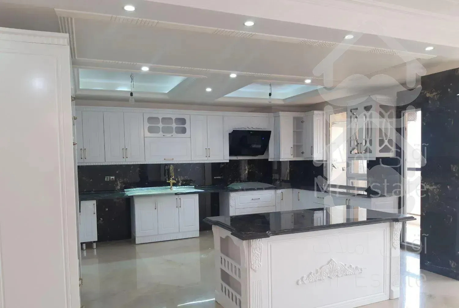 ۲۰۴ متر بر آلاله شرقی سه خواب