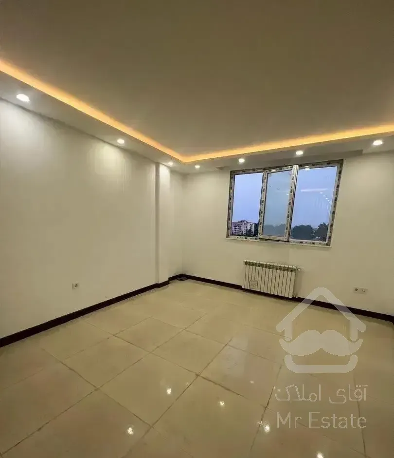 واحد ۷۸ م با پارکینگ اختصاصی  در شریعتی