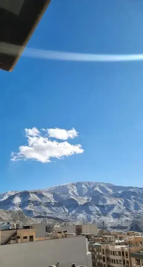 ۱۱۱ متر ۲ پارکینگ سندی