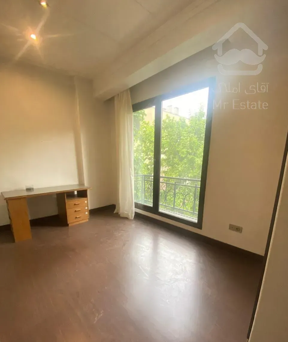 فروش آپارتمان ۹۴ متری ۲ خوابه در آجودانیه