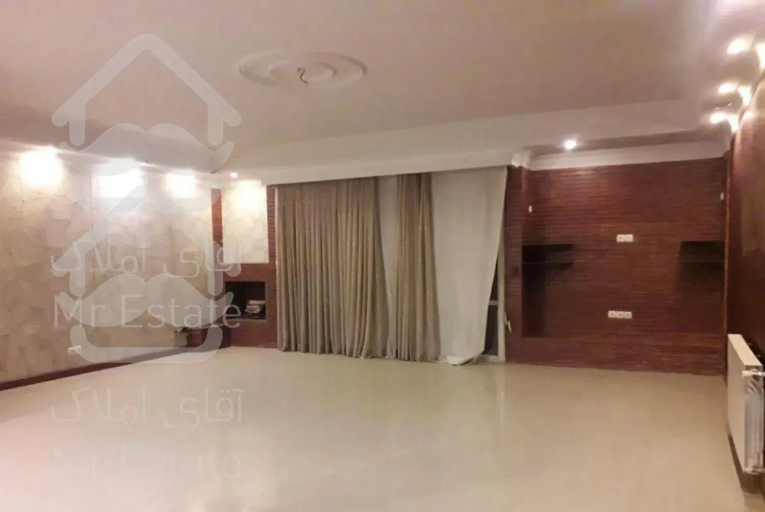 آپارتمان ۱۴۲ متری دوخوابه الوند