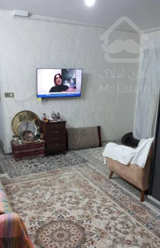 لاله /۵۵ متری/طبقه اول/خیلی شیک