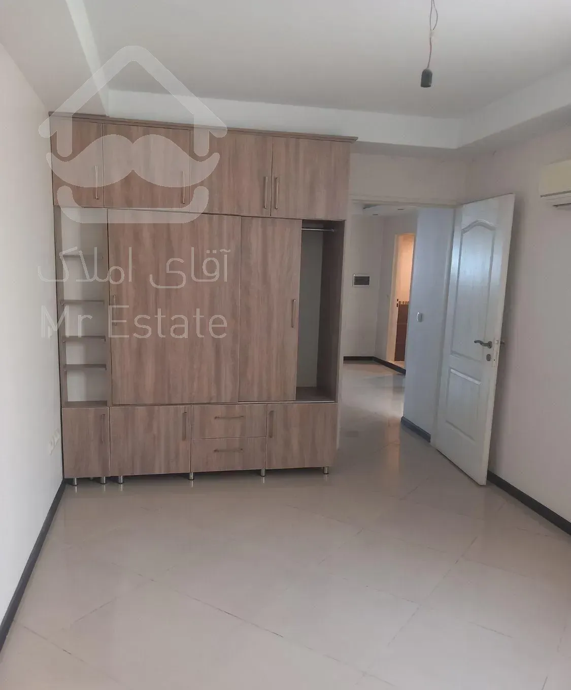 ملک دیدنی و آماده اسکان فوری