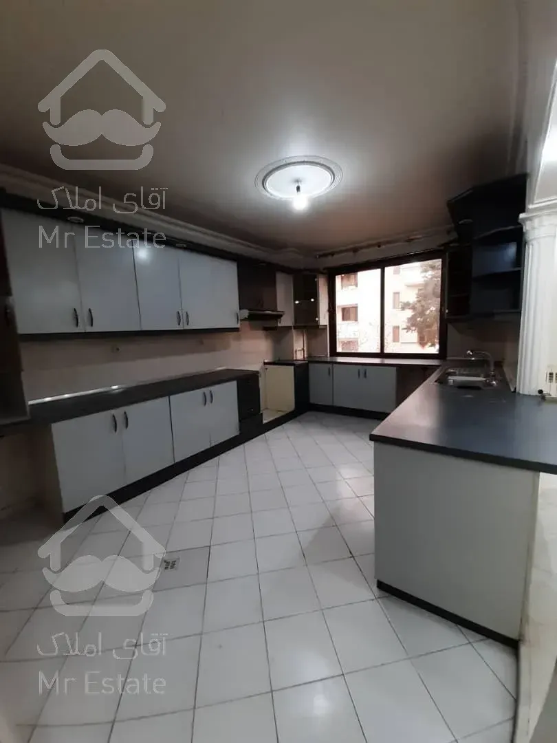 اجاره و رهن آپارتمان زعفرانیه 175  متر شیک