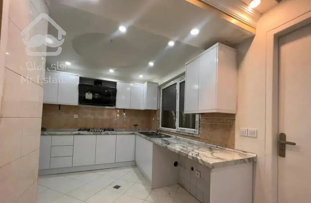 ۷۵ متر ازگل   (تاپ لوکیشن)