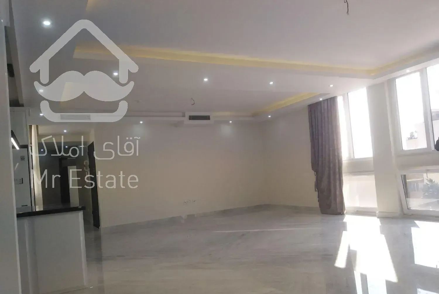 110متر نیاوران جماران