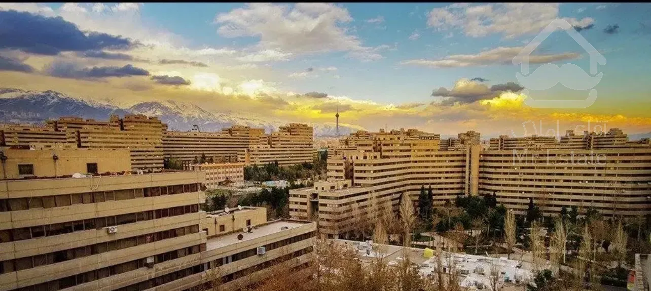 ۴ خواب فاز ۱ بالای ورزشگاه(فروش فوری)