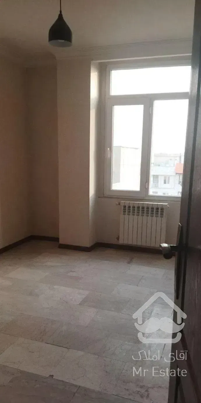 آپارتمان ۸۰ متری ، دو خواب ، شاهین شمالی