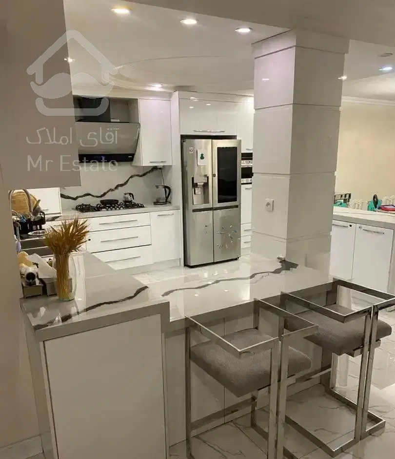 180متری سه خواب/خیابان با اصالت گلزار/ازگل