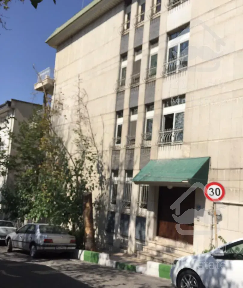 ۳۰۰ متر. نیاوران جمشیدیه ۴خوابه