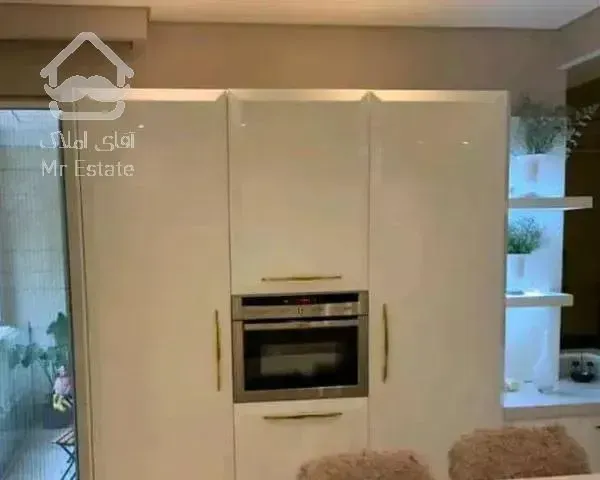 آپارتمان ۱۲۰ متری/ فول امکانات/فاز۱ مهرشهر