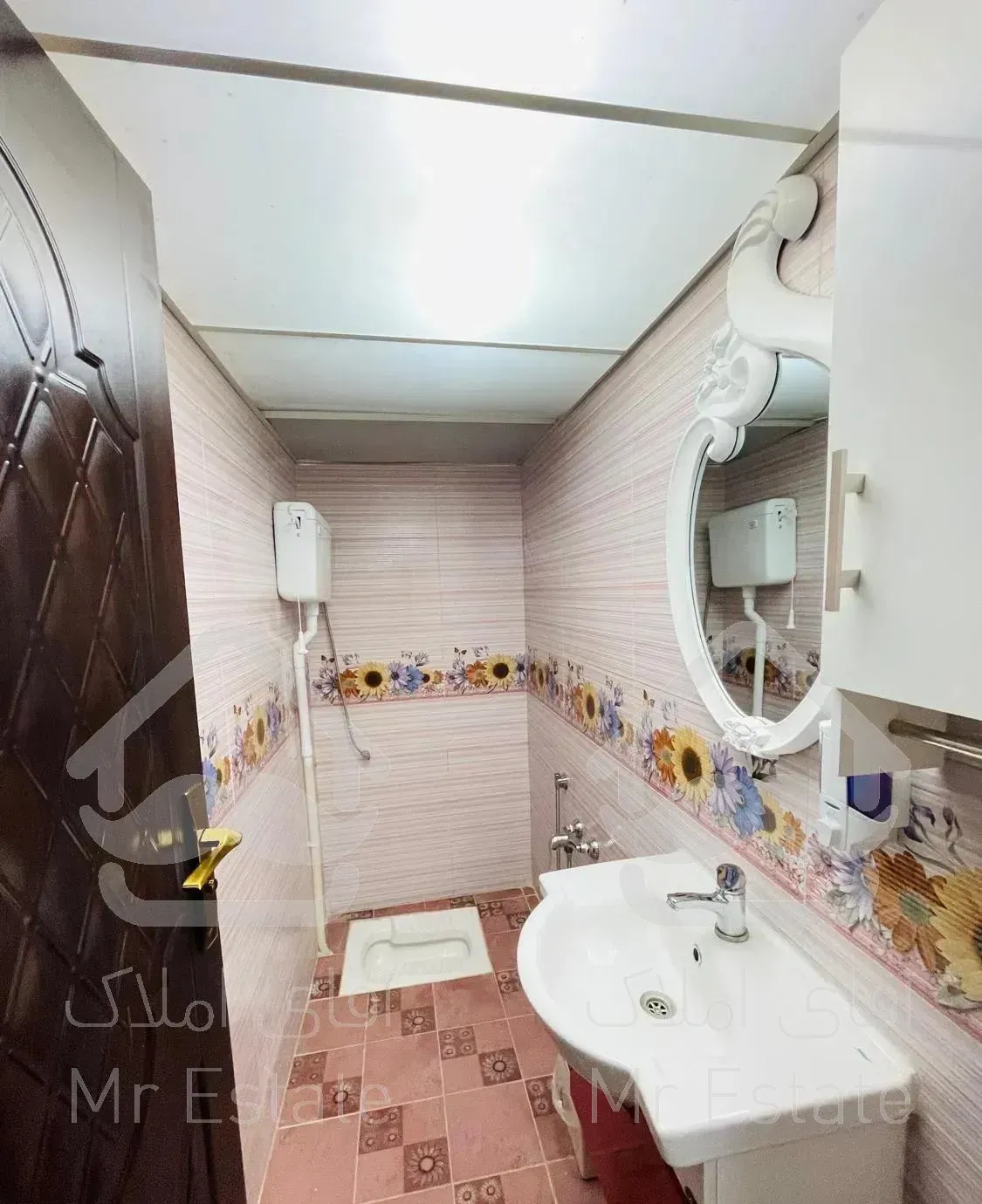 فروش ویلایی نیم پیلوت 235متری در ابتدای جاده نظامی