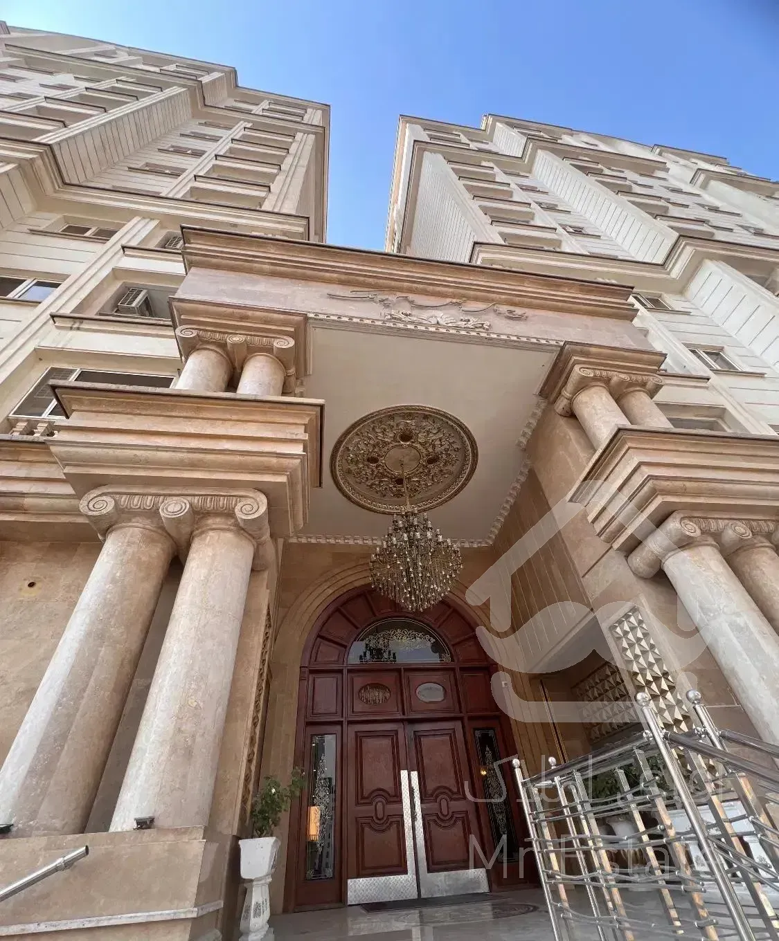 68متر ۲ خواب برج بام پونک ویو فضای سبز