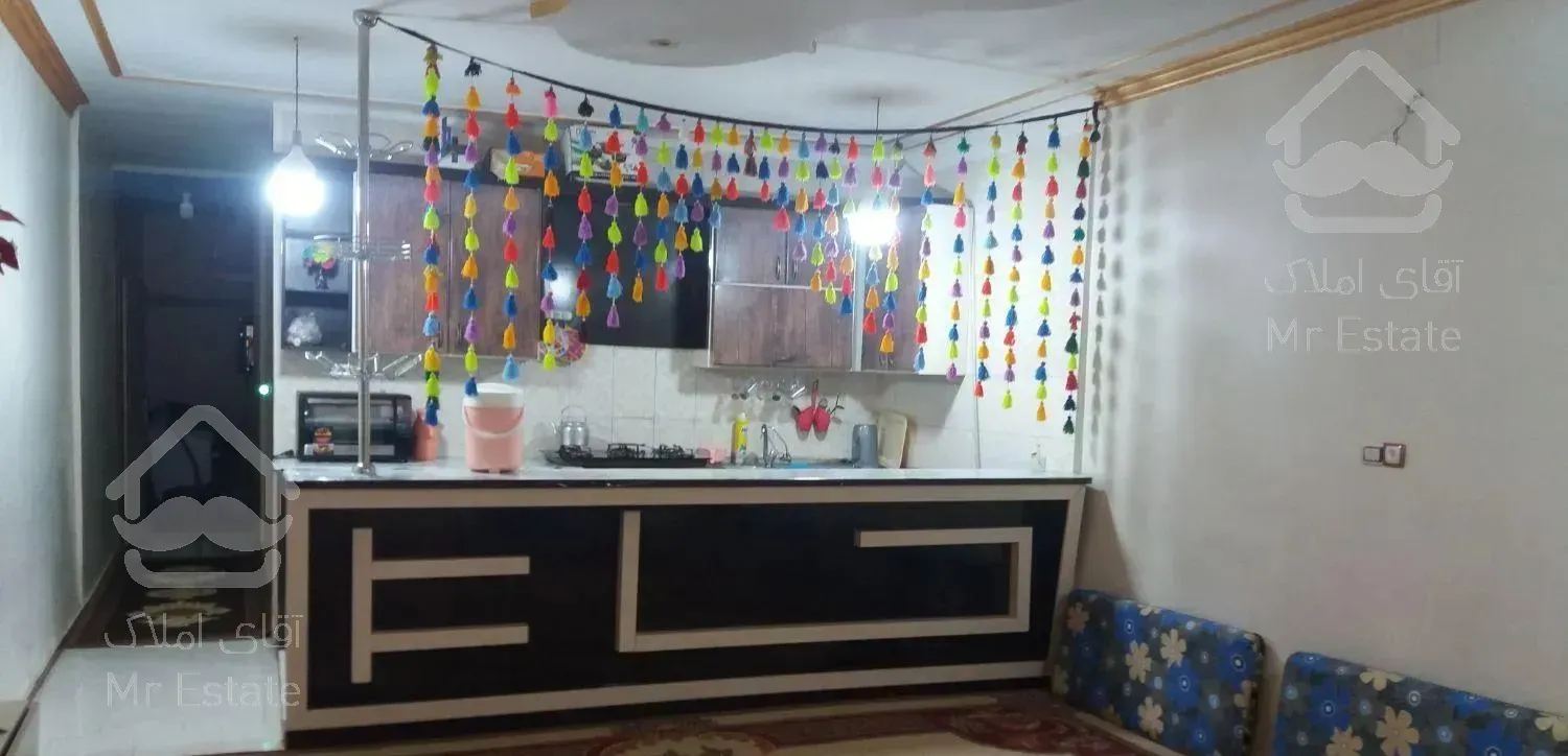 فرهنگیان یک.خیابان شقایق. پلاک 113