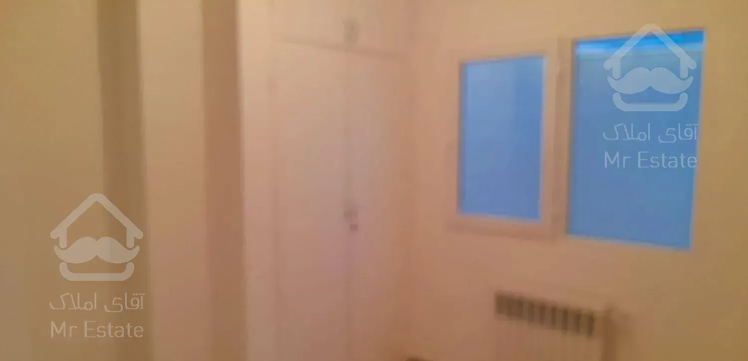 بلوار فرساد شرقی سرو 89 متر 2 خواب فول ویو دار