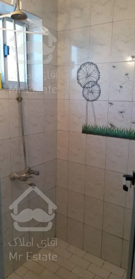 فروش ویلا قدیمی،،تمیز و قابل سکونت