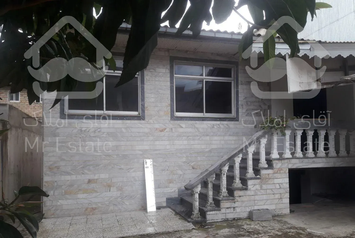 رهن ویلا ۲۷۶ متری در بلوار معلم