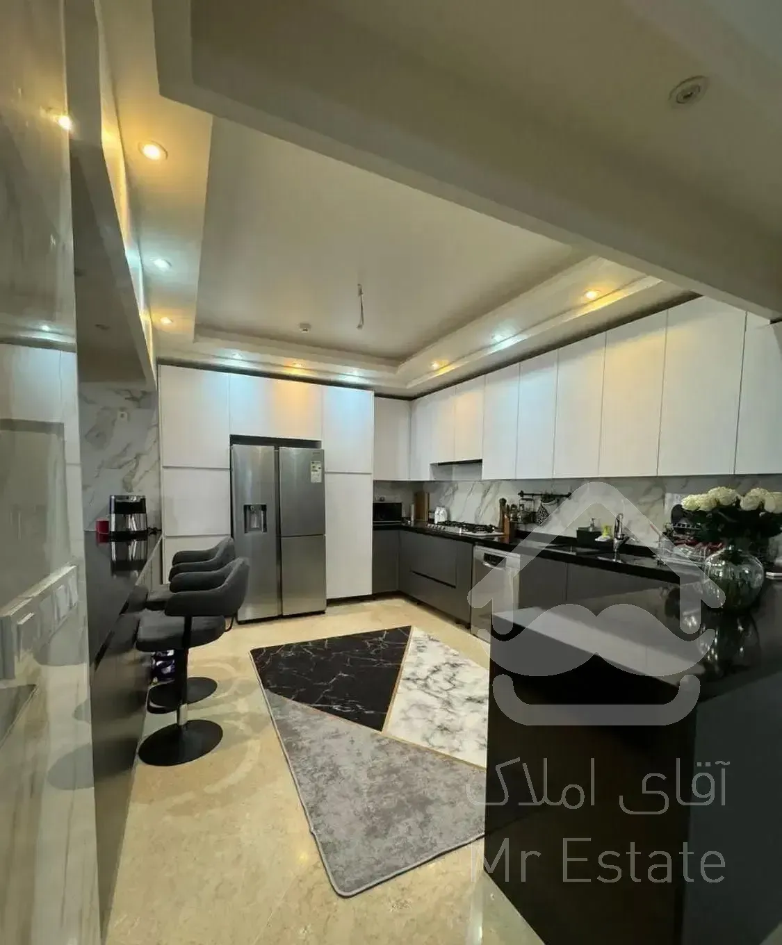 سجاد ۱۶۵متر فول امکانات