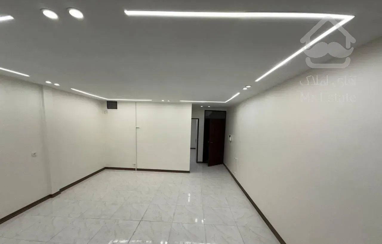 ۶۱متر۱خواب طبقه اول سندی دوواحدی بازسازی شده شیک