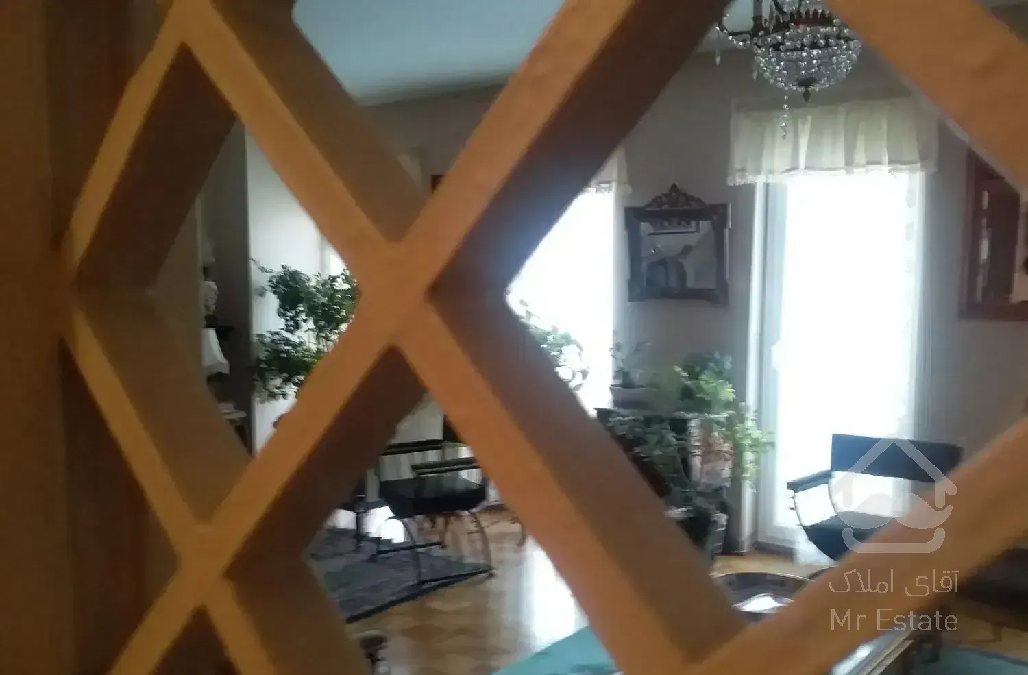 ۲۷۰متر ۴واحد در ۷۰۰مترزمین