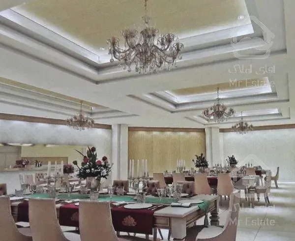 ( خانه تمام عیار / 220 متر )