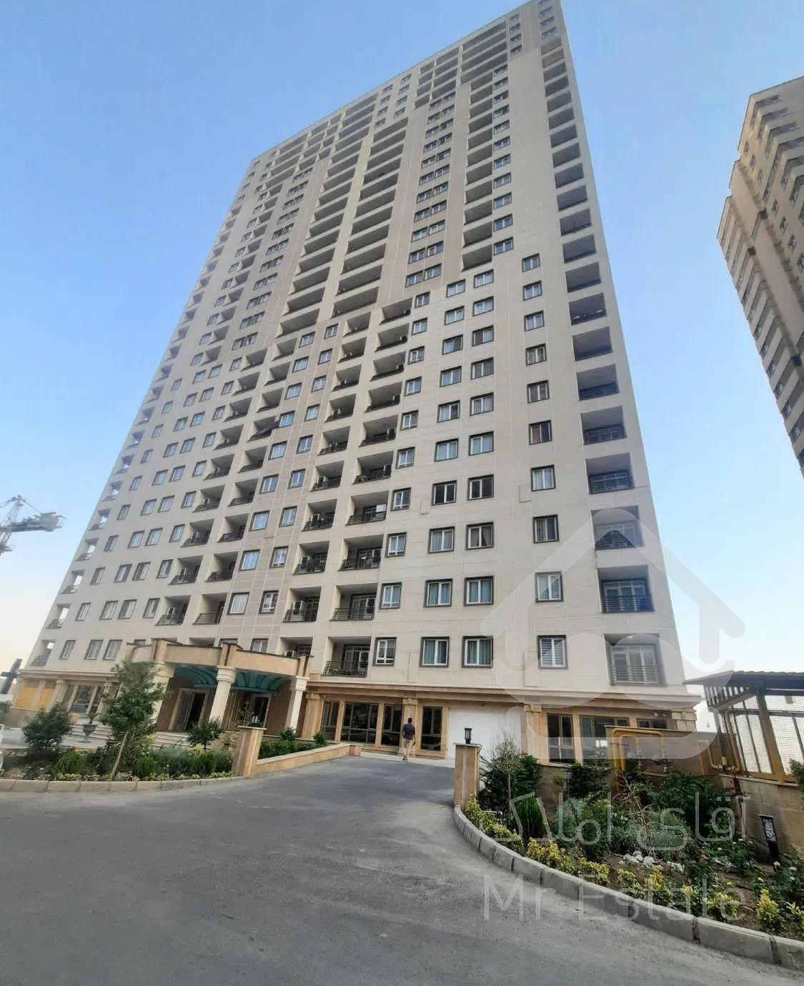 ۱۰۰متر‌۲خواب‌جنب‌ایرانمال‌خوش‌نقشه‌وام‌دار