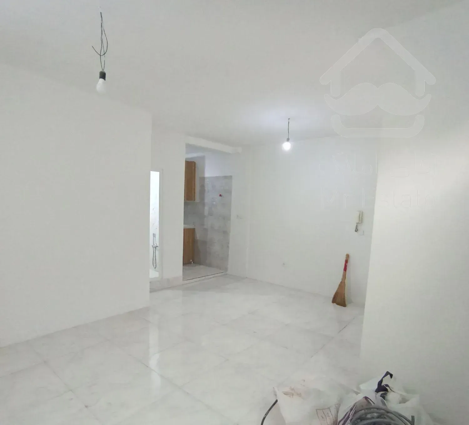 فروش آپارتمان ۶۵ متری ۱ خوابه طبقه ۱ در شمیران‌نو