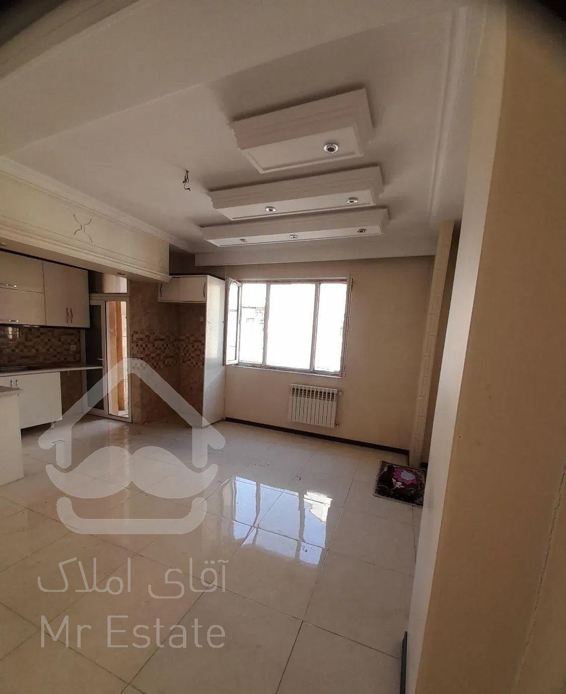 آپارتمان۱۰۰متر فول امکانات خیابان آزادی